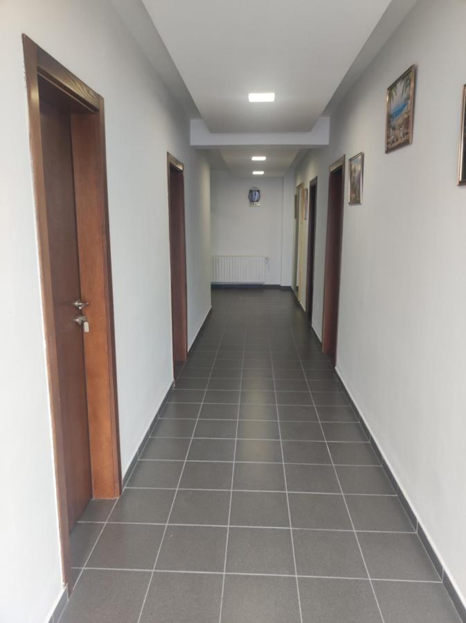 Кианти Hotel Kurdzhali Exterior photo
