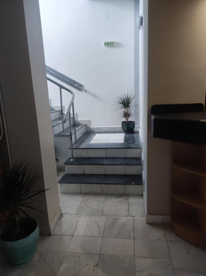 Кианти Hotel Kurdzhali Exterior photo